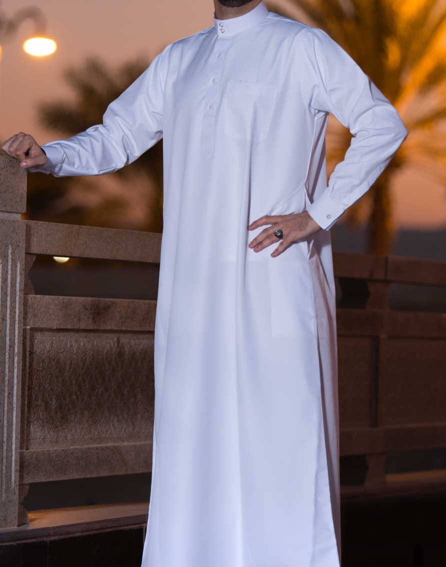 White Saudi Qamis