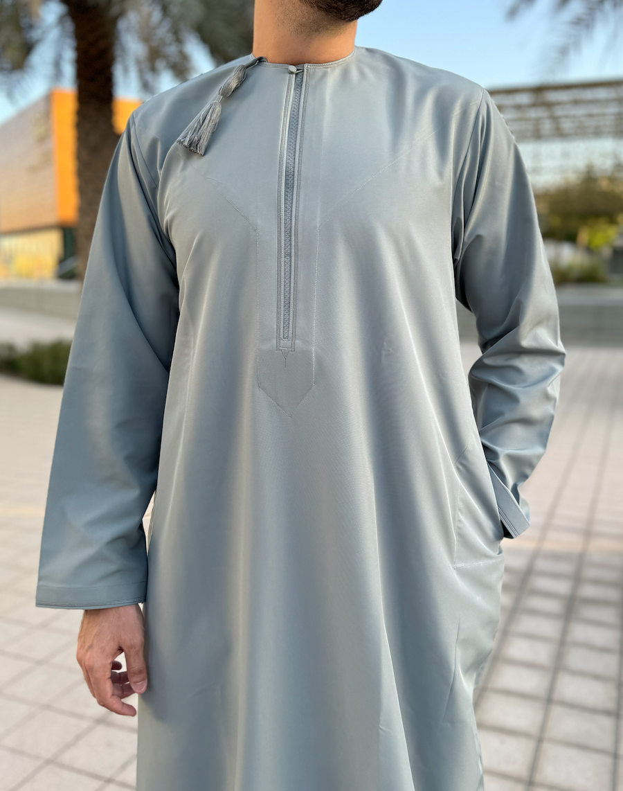 Hirfa Omani Dishdasha