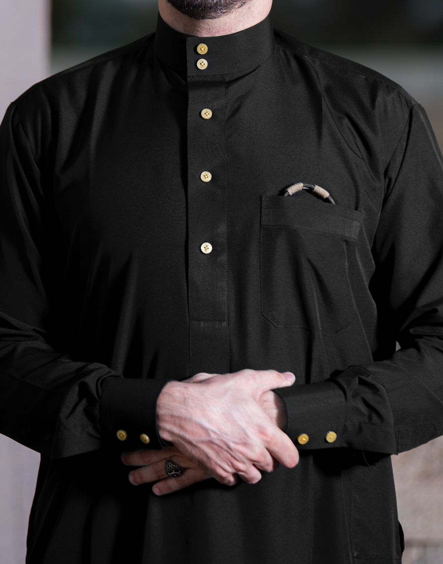 Qamis Saoudien Diamant Noir Doré